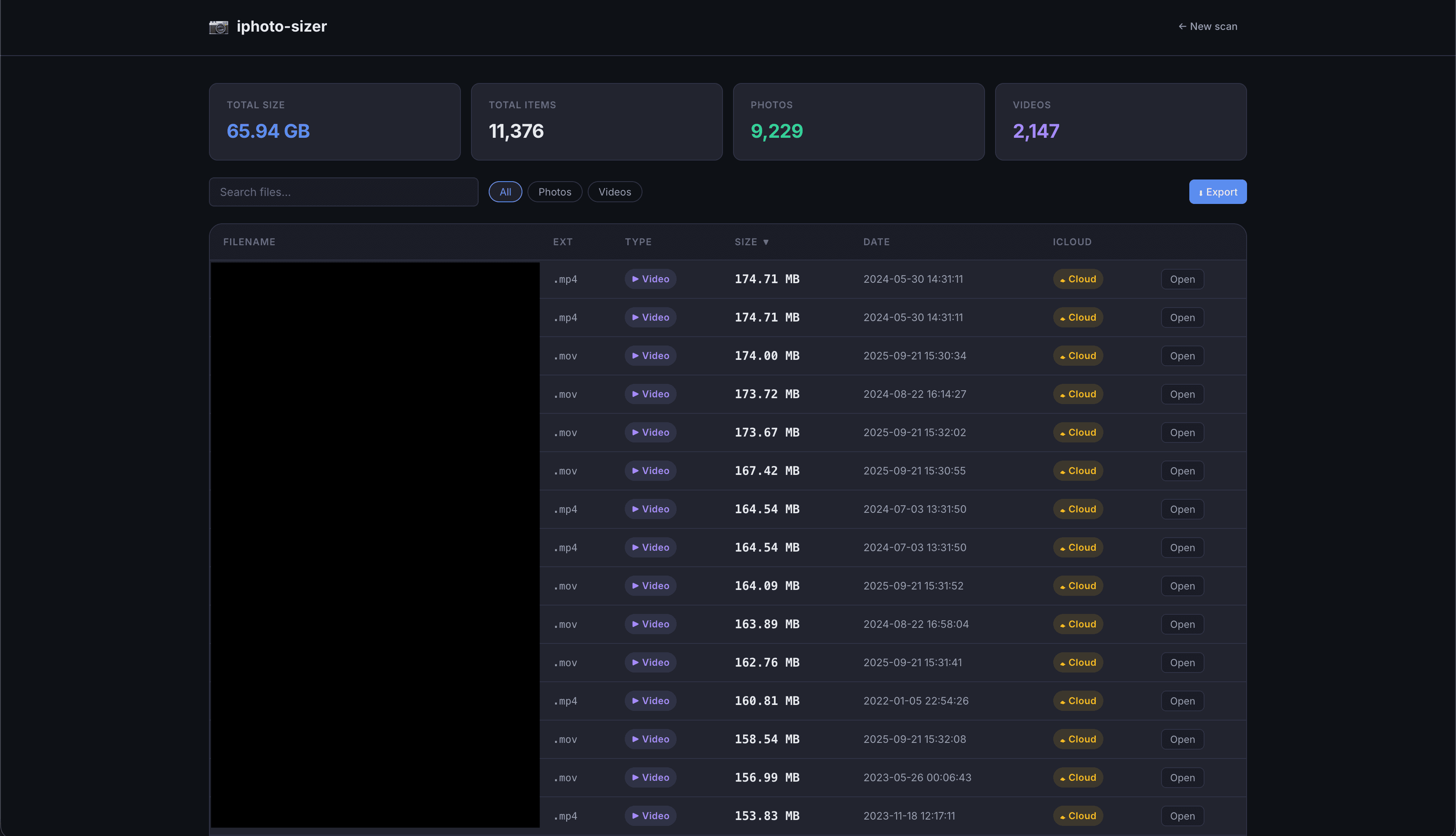 iPhotoSizer local web interface showing storage totals and media sorted by file size